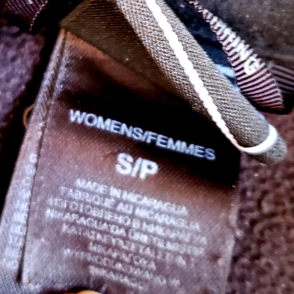 THE NORTH FACE Black Jacket - Size SP (EUC) - Picture 4 of 11